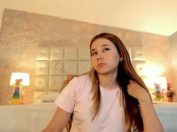 Stripchat Nude Webcam of Lezy_