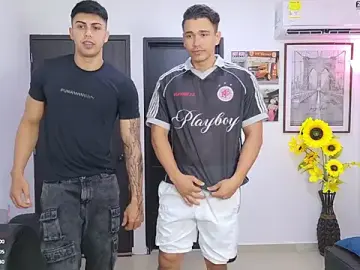 Stripchat Watch Live Sex Cams of Masters_sexx