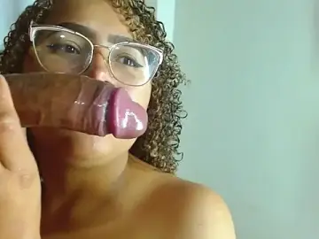 Stripchat Live Porn of kelvin_jhoseth1