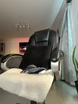 Stripchat Watch Live Sex Cams of Frank_Farrell