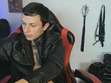 Stripchat Best live sex cam show of Masterdave7