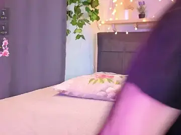 Stripchat Sex Cam of TristaRoht