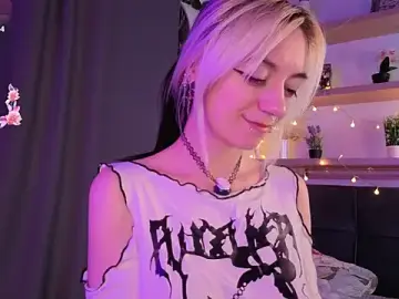 Stripchat Free Live Porn of TristaRoht