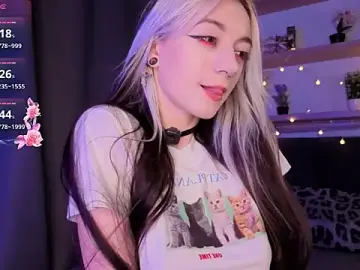 Stripchat Live Sex Cam of TristaRoht