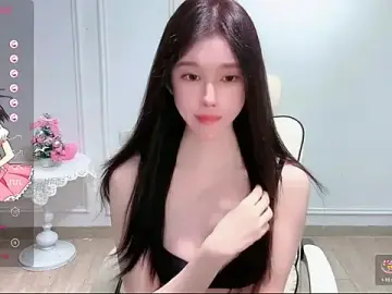 Stripchat Free Porn Cam of Yaooooo-Y