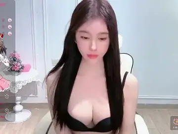 Stripchat Adult Webcams of Yaooooo-Y