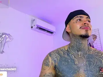 Stripchat Free Live Porn of JordanSmiith_