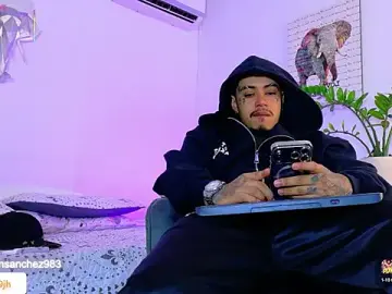 Stripchat Watch Live Sex Cams of JordanSmiith_