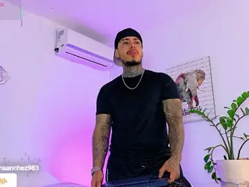 Stripchat Free Porn Cam of JordanSmiith_