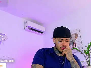 Stripchat Free Porn Cam of JordanSmiith_