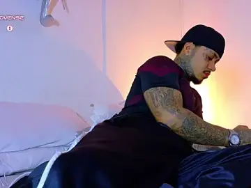 Stripchat Free Live Porn of JordanSmiith_