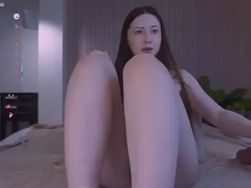 Stripchat Adult Webcam of holyhee