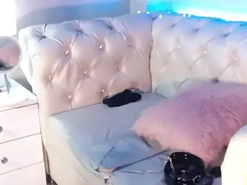 Stripchat Watch Live Sex Cams of Barbie_Fox
