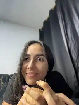 Stripchat Watch Live Sex Cams of ScarletDarkMuse