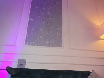 Stripchat Live Sex Cam of yossi_peach_cute