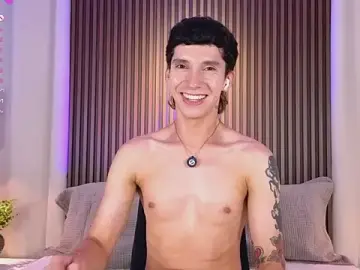 Stripchat Free Porn Cam of JacoboSwam
