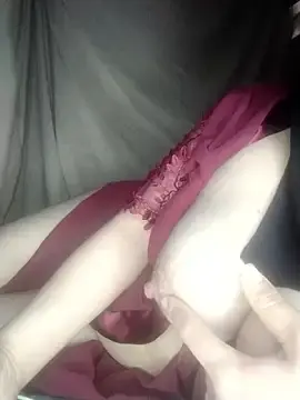 Stripchat Sex Cam of yaraa49