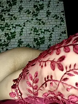 Stripchat Sex Chat of yaraa49