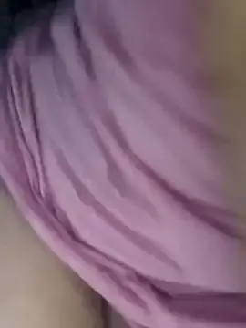 Stripchat Live Sex of yaraa49
