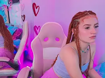 Stripchat Live Porn of AdelaineBest