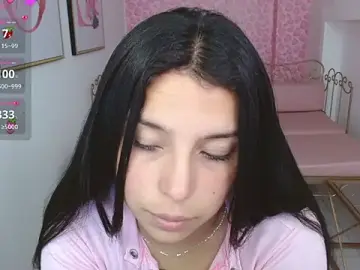 Stripchat Free Porn Cam of Small_naughty_