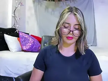 Stripchat Watch Live Sex Cams of 1julianasalazar