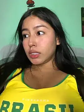 Stripchat Best Webcam of EmmaRossem