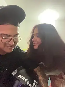 Stripchat Free Live Porn of Ema_kraus