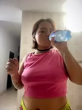 Stripchat Free Porn Cam of Ema_kraus