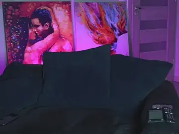 Stripchat Live Sex Cam of Jonathanfranz12