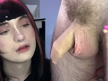 Stripchat Live Sex Cam of Vailyreb_