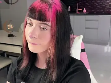 Stripchat Sex Cam of Vailyreb_