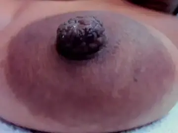 Stripchat Adult Webcam of zara_lopez