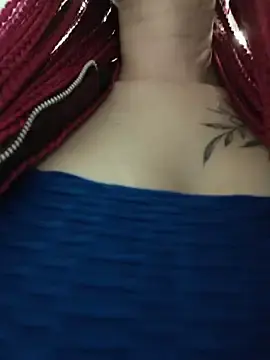 Stripchat Live Sex Cam of Frost_foxy