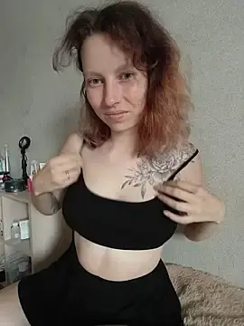 Stripchat Sex Cam of Frost_foxy