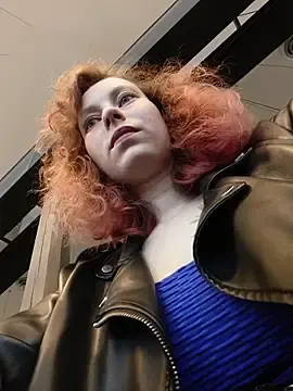 Stripchat Watch Live Sex Cams of Frost_foxy