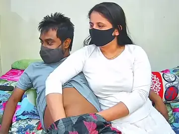 Stripchat Live Sex Cam of Younger_Couples