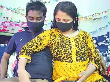 Stripchat Sex Cam of Younger_Couples