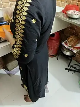 Stripchat Adult Webcam of Younger_Couples