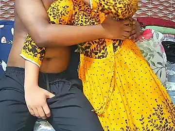 Stripchat Live Sex of Younger_Couples