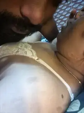 Stripchat Sex Cam of Younger_Couples