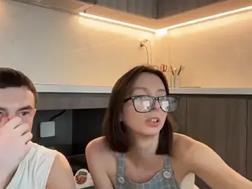 Stripchat Watch Live Sex Cams of Morning_Stars