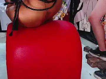 Stripchat Free Porn Cam of WILD_BITCH2024