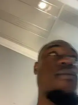 Stripchat Free Porn Cam of Pinepool21