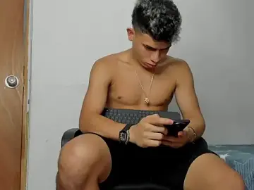 Stripchat Sex Chat of andrew_rose_