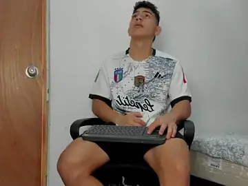 Stripchat Best live sex cam show of andrew_rose_