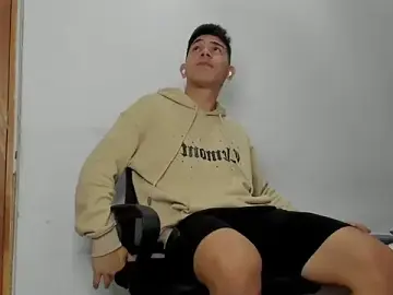 Stripchat Best Webcam of andrew_rose_