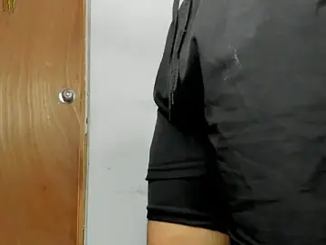 Stripchat Private Sex Chat of andrew_rose_