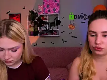 Stripchat Live Porn of playful_sophie