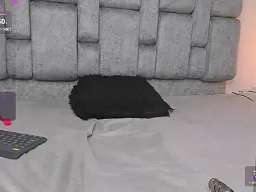 Stripchat Live Sex Cam of jhotta_fox